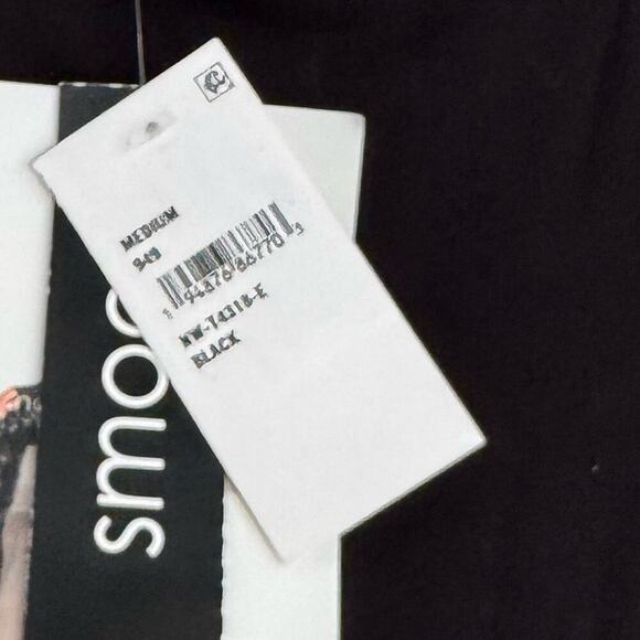 🆕 Naked Wardrobe sleeveless mockneck tank top black NWT size medium - Picture 9 of 9